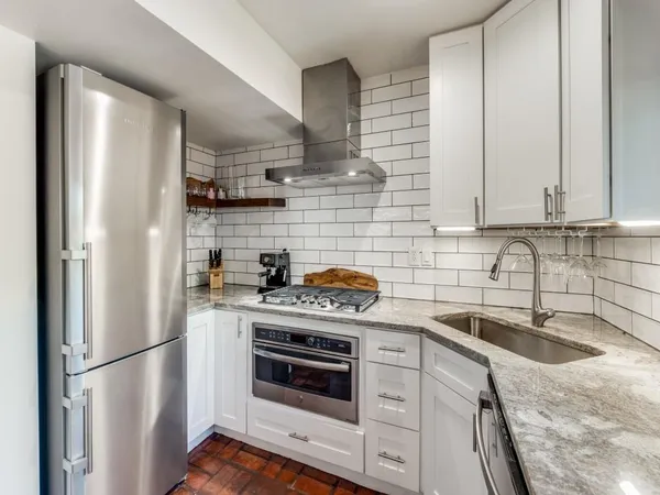 $385,000 | 3639 Hawthorne Avenue, Dallas, TX 75219