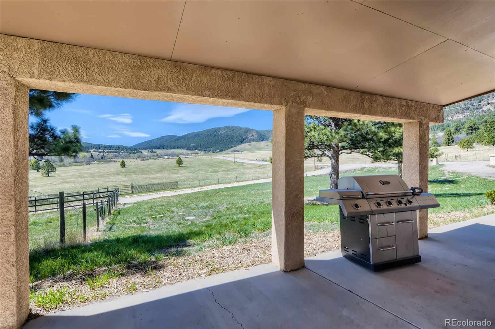 13340 South Perry Park Road Larkspur, CO 80118 - Photo 28 of 28 Gallery Image 28