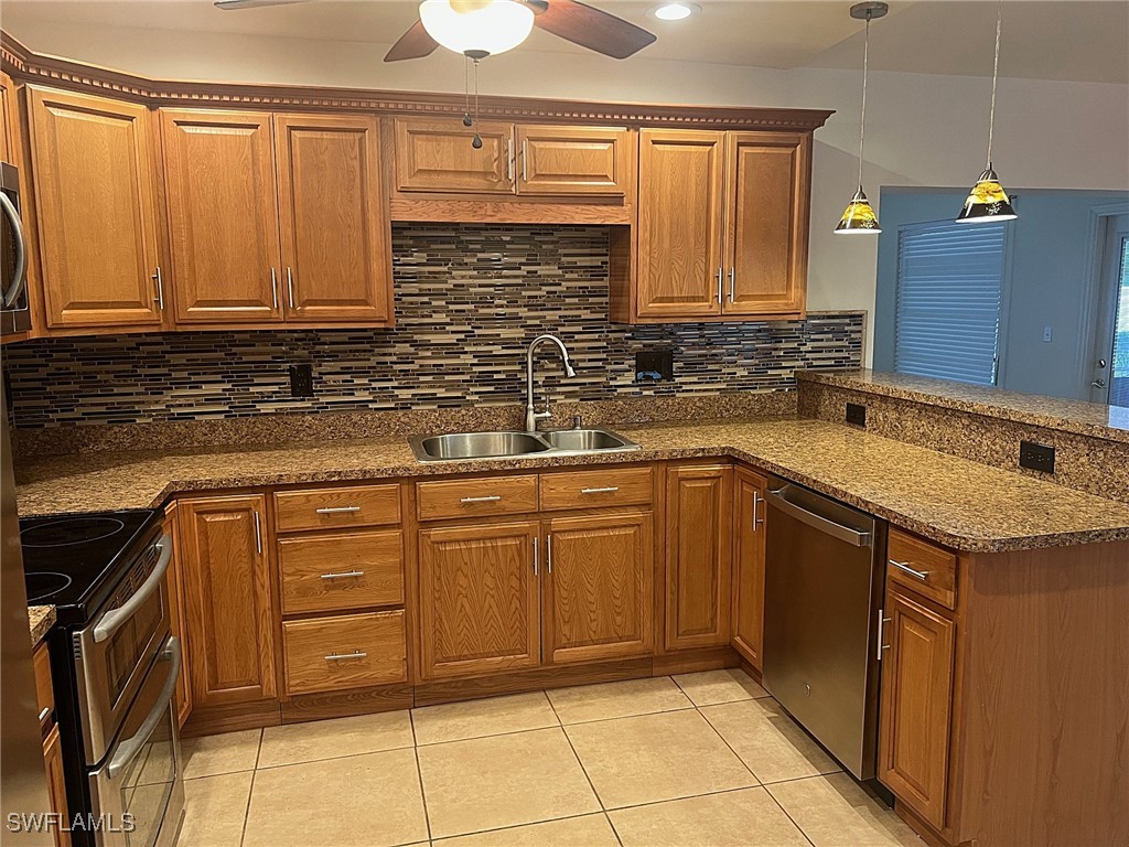 109 Doveside Lane Lehigh Acres, FL 33936 - Photo 9 of 25