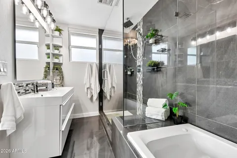 $725,000 | 412 North 14th Street, Phoenix, AZ 85006