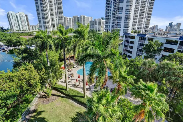 $3,200 | 3400 Northeast 192 Street, Unit 612, Aventura, FL 33180