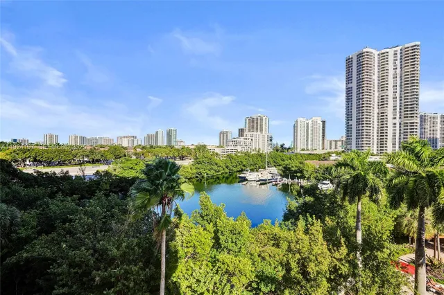 $3,200 | 3400 Northeast 192 Street, Unit 612, Aventura, FL 33180