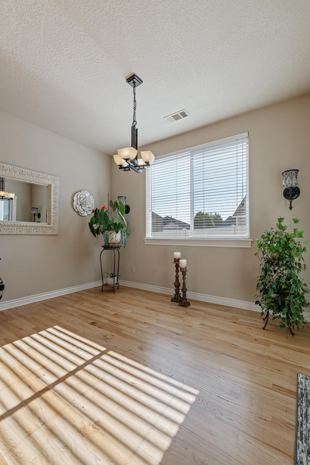 128 Oak Point Drive Eagle Point, OR 97524 - Photo 18 of 31