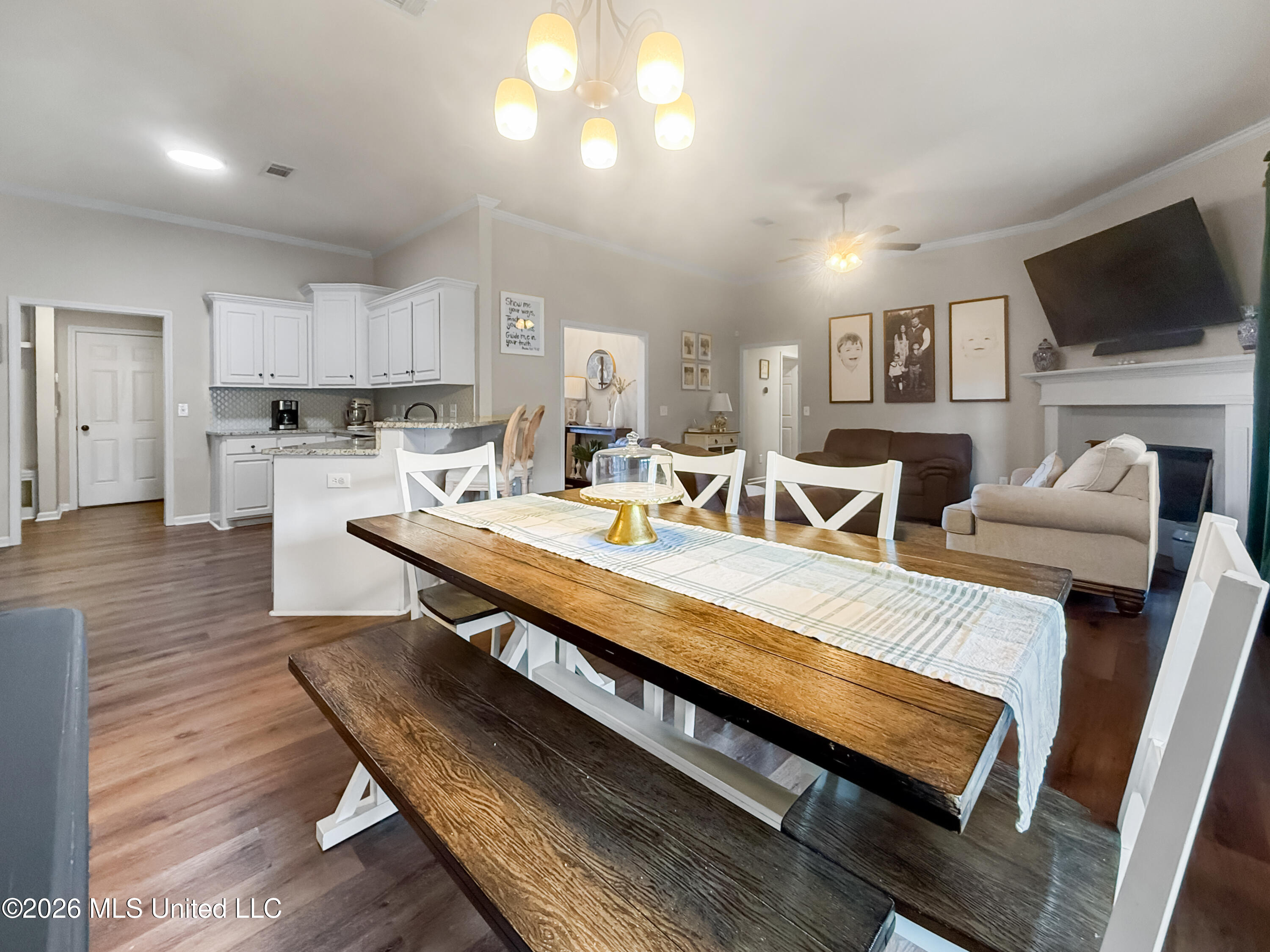 816 Ascham Court Pearl, MS 39208 - Photo 11 of 26 IMG_2989