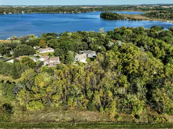 $94,900 | Lt3 Woodcrest Lane, Cambridge, WI 53523
