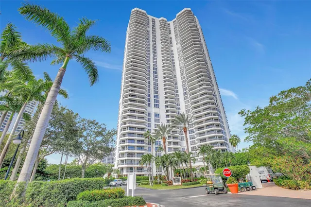 $5,000 | 3500 Mystic Pointe Drive, Unit 1206, Aventura, FL 33180