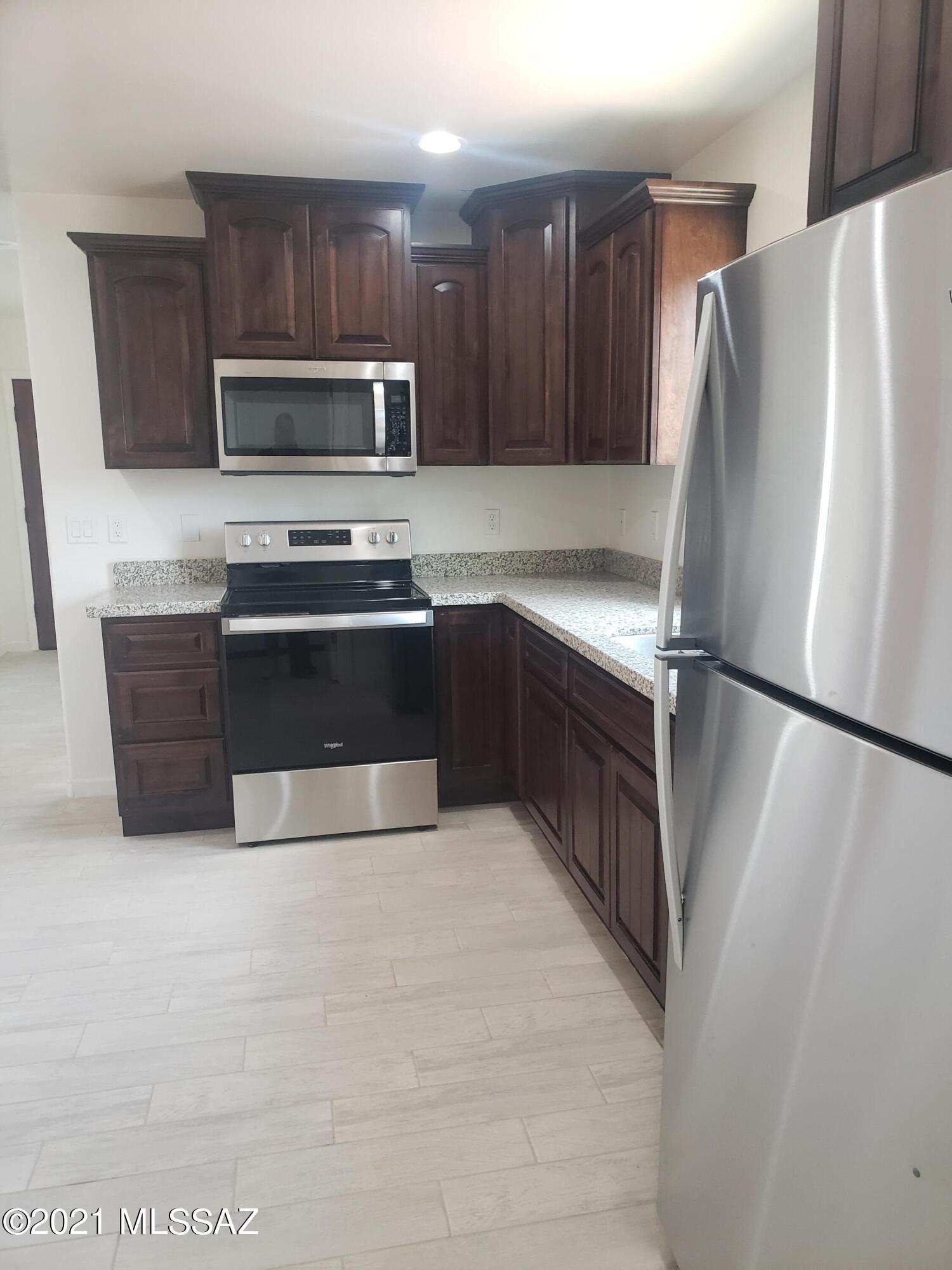 1173 Yesal Court, Unit 71 Rio Rico, AZ 85648 - Photo 13 of 15