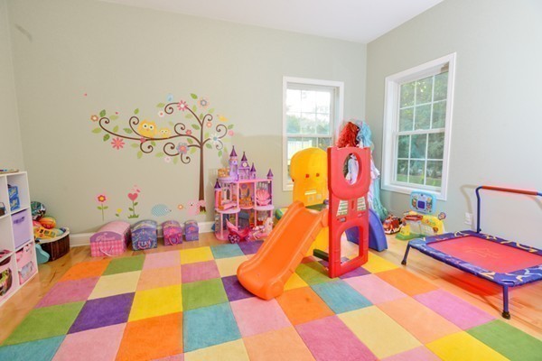 6 Deer Run Road Bristol, RI 02809 - Photo 20 of 30 Gallery Image 20