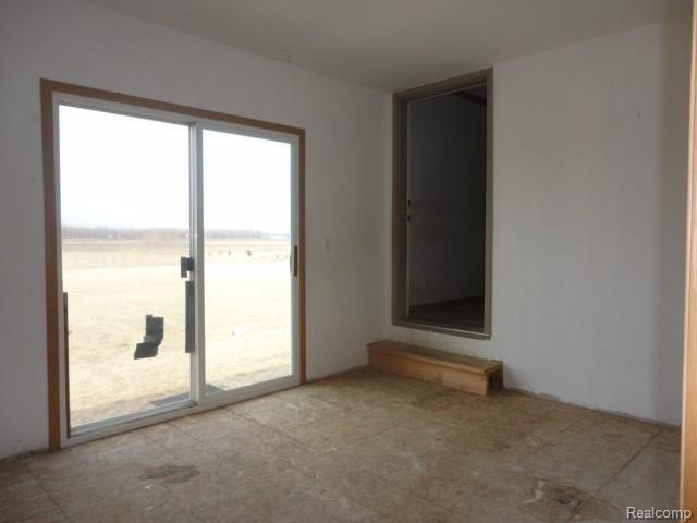 930 West Miller Road Sandusky, MI 48471 - Photo 3 of 31 2014-04-07 15.13