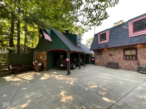 $599,900 | 7906 East 240th Street South, Rockville, IN 47872