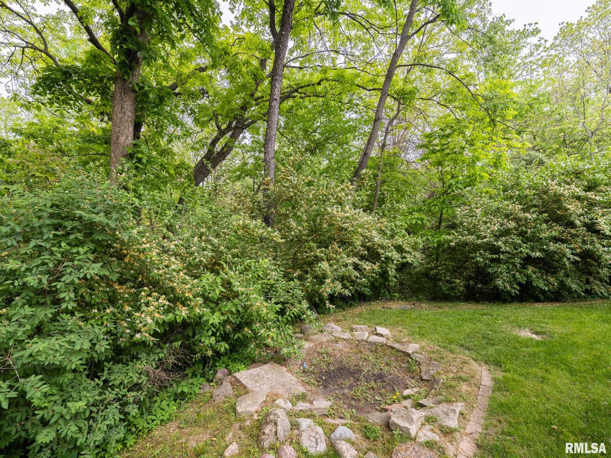 5920 West Ridgecrest Circle Peoria, IL 61615 - Photo 67 of 70 Gallery Image 67