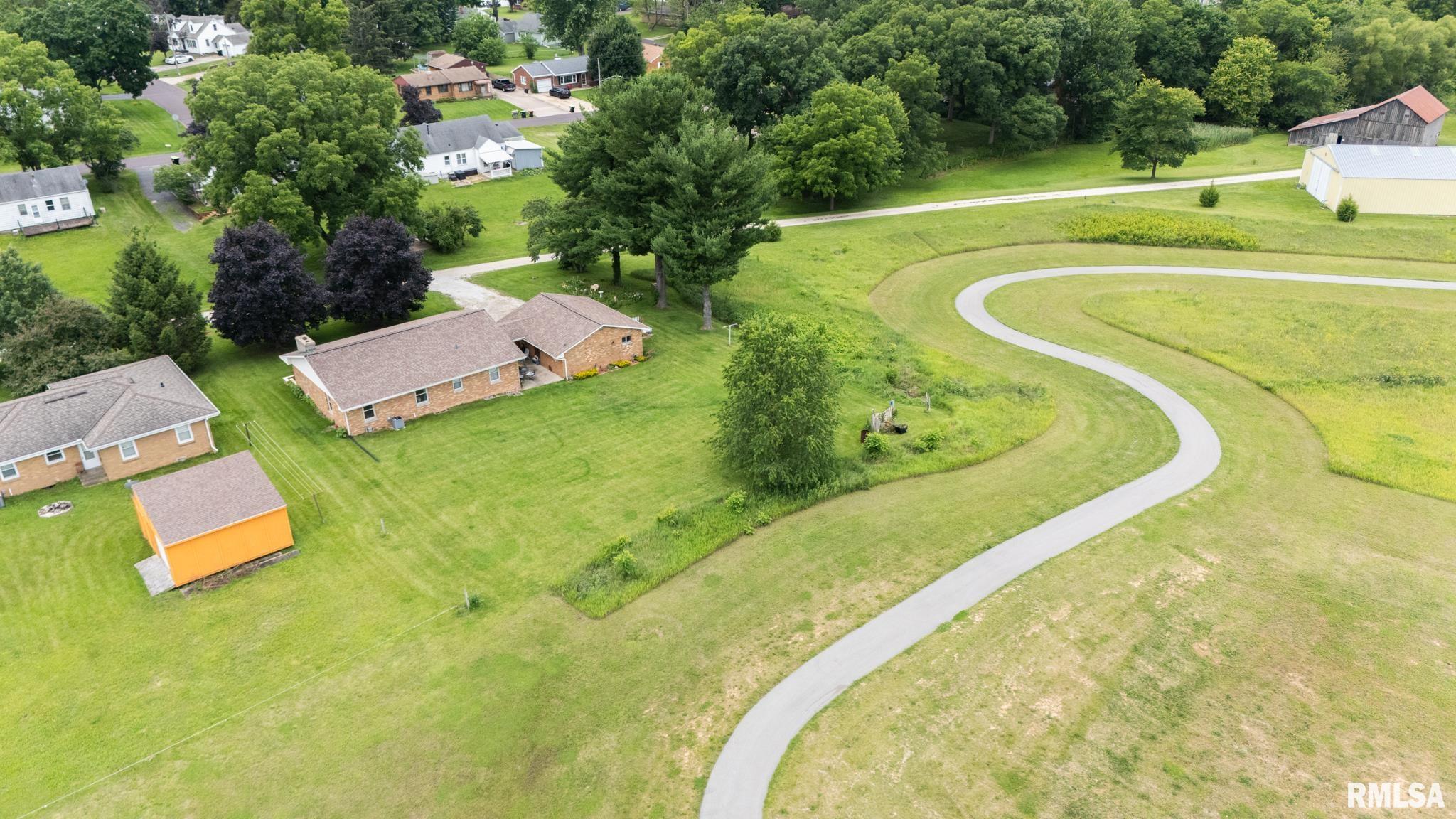 103 Fandel Lane Metamora, IL 61548 - Photo 10 of 62