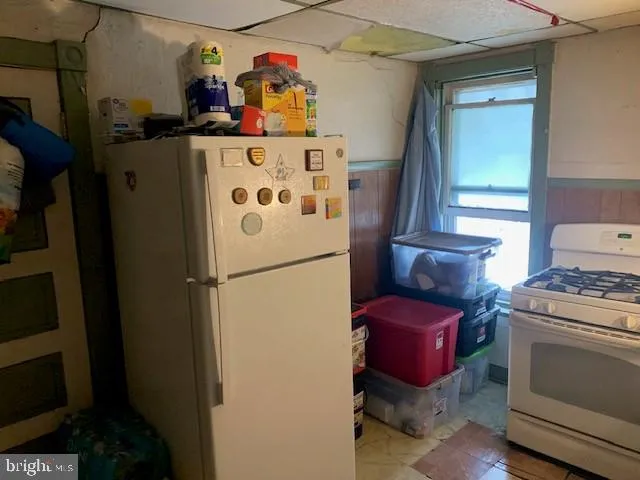 a bathroom with a toilet and a sink
