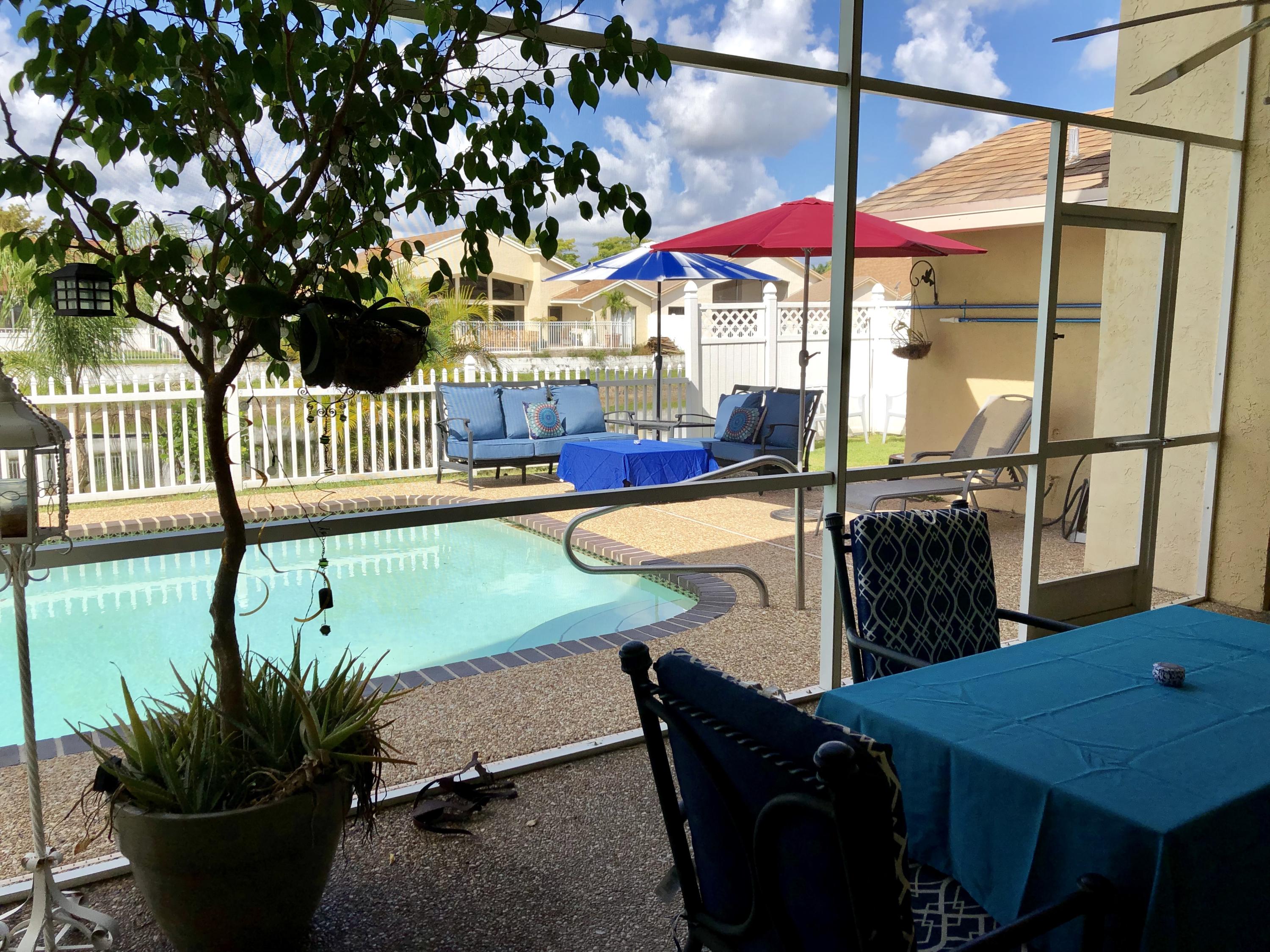 21021 Woodspring Avenue Boca Raton, FL 33428 - Photo 4 of 27 IMG_4680 2