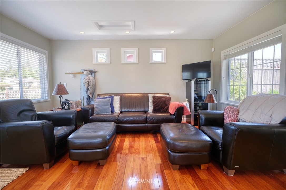 674 Bells Grove Point Roberts, WA 98281 - Photo 13 of 38 Gallery Image 13