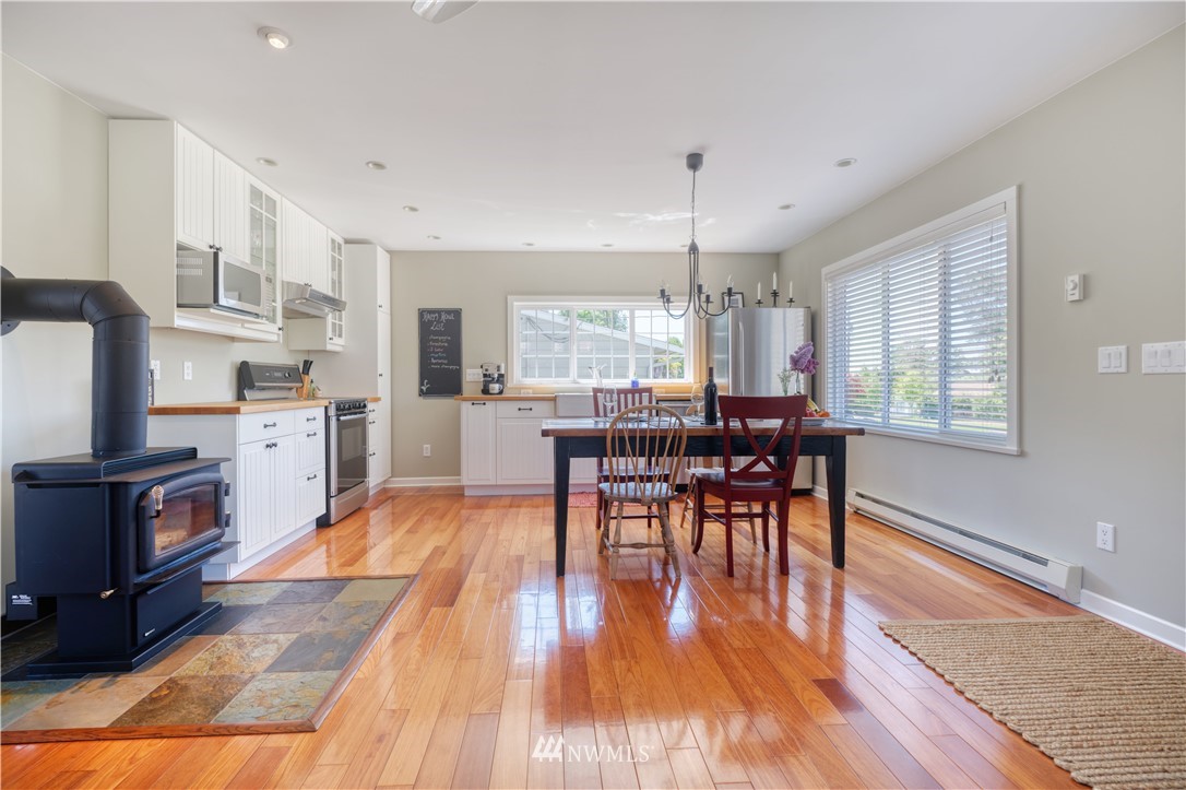 674 Bells Grove Point Roberts, WA 98281 - Photo 5 of 38 Gallery Image 5