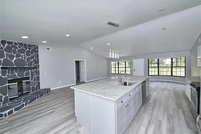 $2,100 | 211 Marion Oaks Lane, Ocala, FL 34473