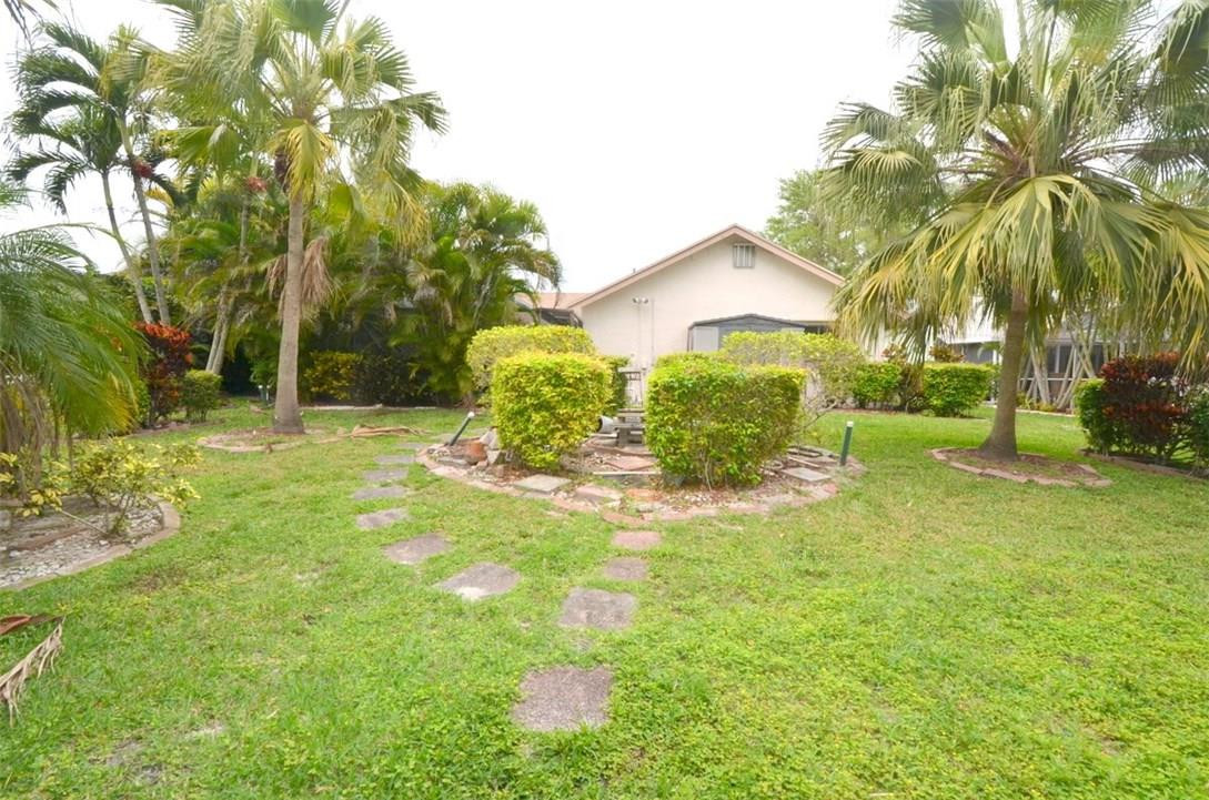 22696 Pickerel Circle Boca Raton, FL 33428 - Photo 29 of 30 Photo 29