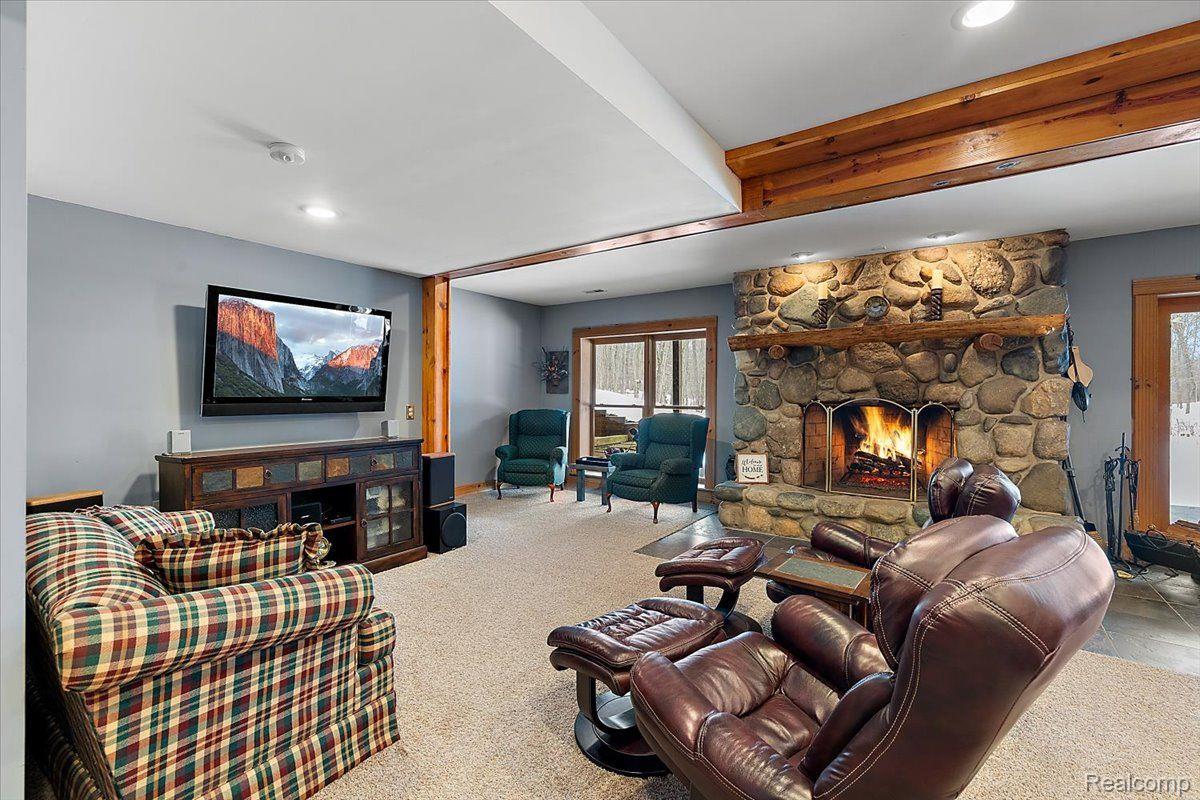 10287 Gibbs Road Clarkston, MI 48348 - Photo 56 of 87 Gallery Image 56