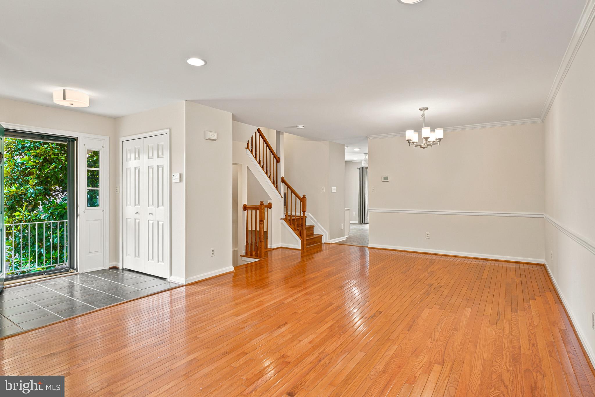 942 Walnut Wood Road Cockeysville, MD 21030 - Photo 5 of 52