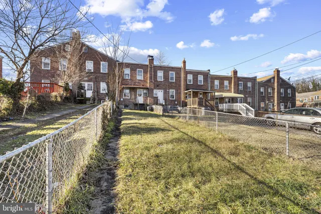 $150,000 | 105 Upmanor Road, Baltimore, MD 21229