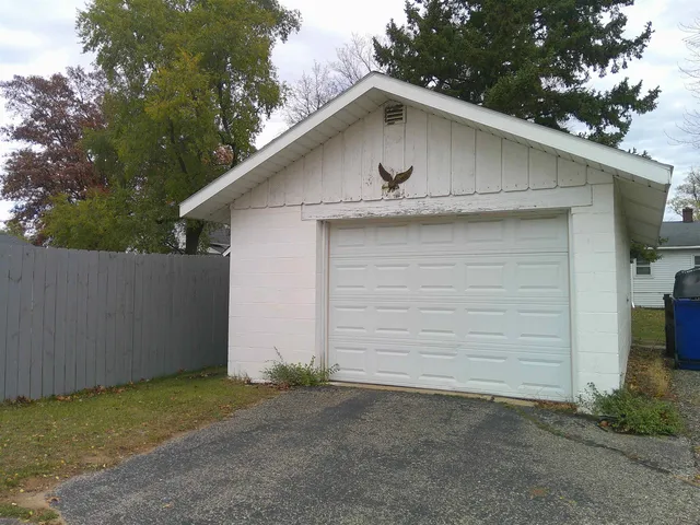 $132,500 | 341 South Grant Street, Adams, WI 53910