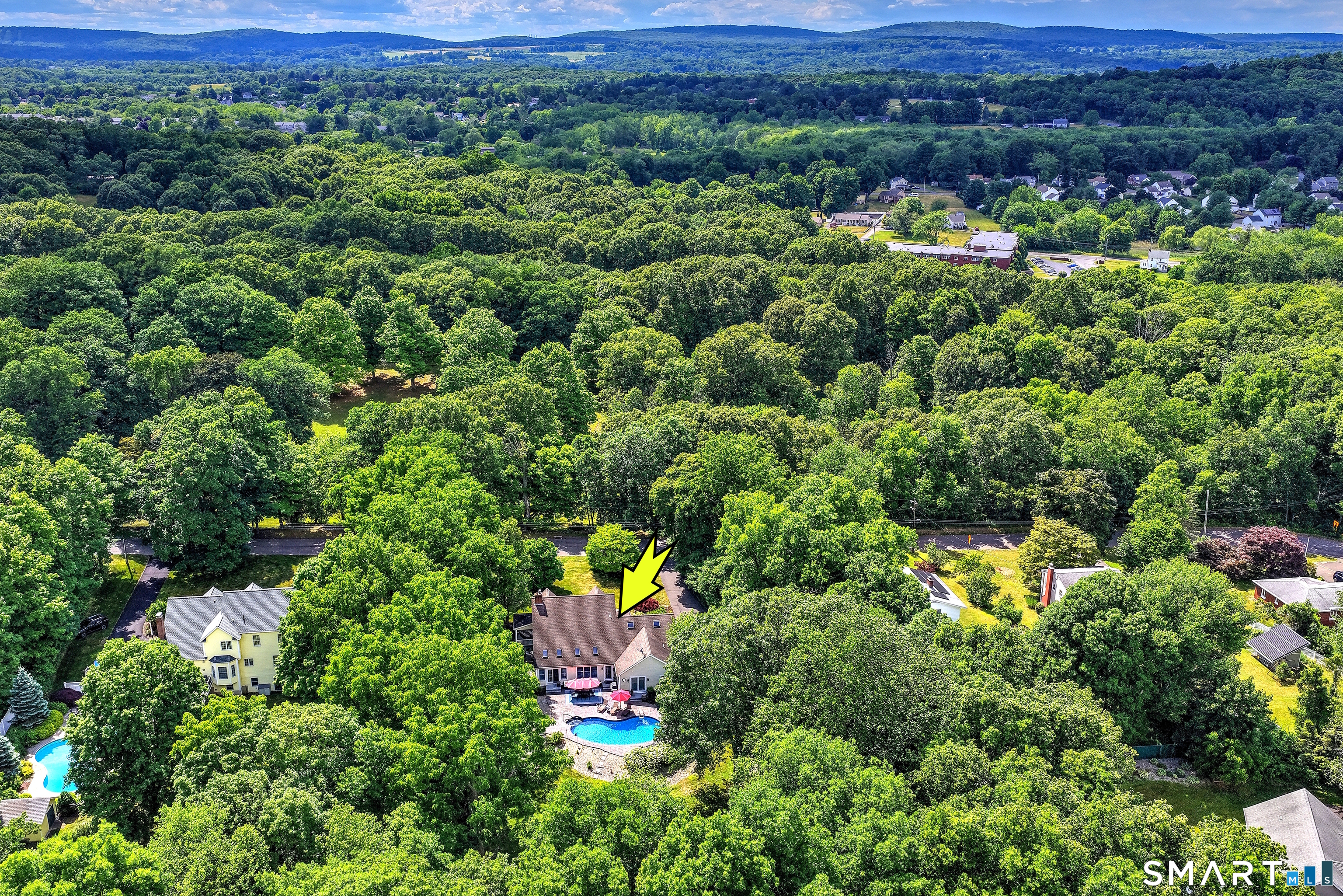 236 Maple Shade Road Middletown, CT 06457 - Photo 5 of 38