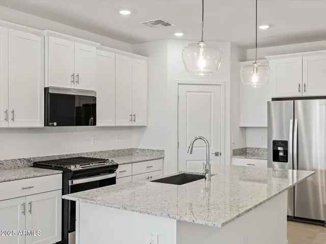 $384,900 | 37031 West Olivo Street, Maricopa, AZ 85138