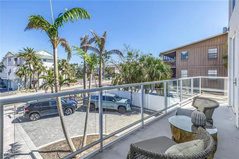 $4,395,000 | 19816 Gulf Boulevard, Unit 201, Indian Shores, FL 33785