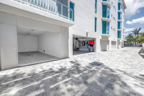 $4,395,000 | 19816 Gulf Boulevard, Unit 201, Indian Shores, FL 33785