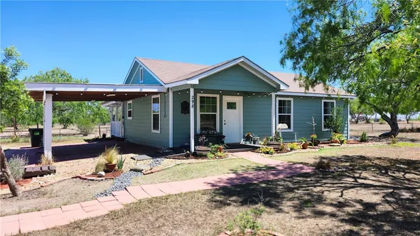 $209,900 | 298 County Road 3052, Orange Grove, TX 78372