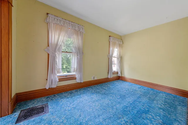 $425,000 | 411 Washington Street, Northfield, MN 55057