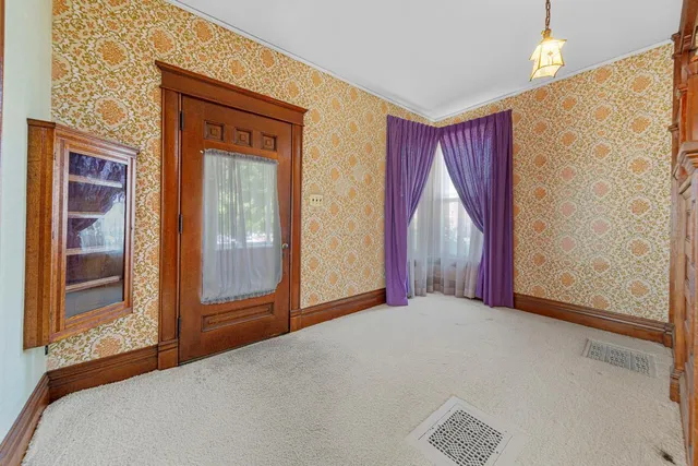 $425,000 | 411 Washington Street, Northfield, MN 55057