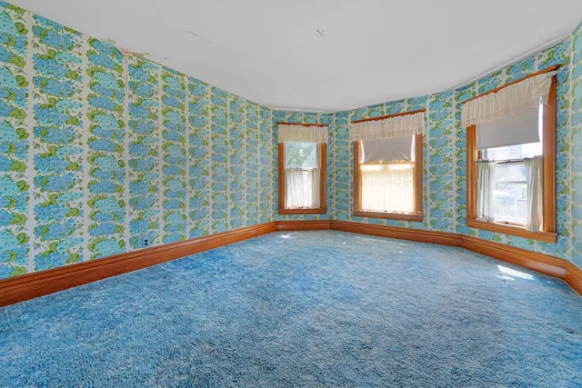 $425,000 | 411 Washington Street, Northfield, MN 55057