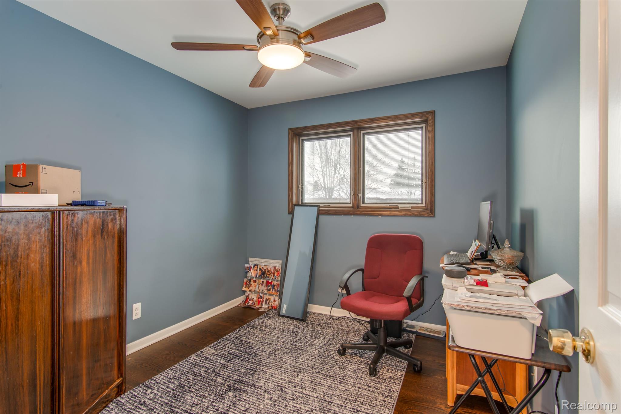 29832 Merrick Warren, MI 48092 - Photo 11 of 20 Gallery Image 11