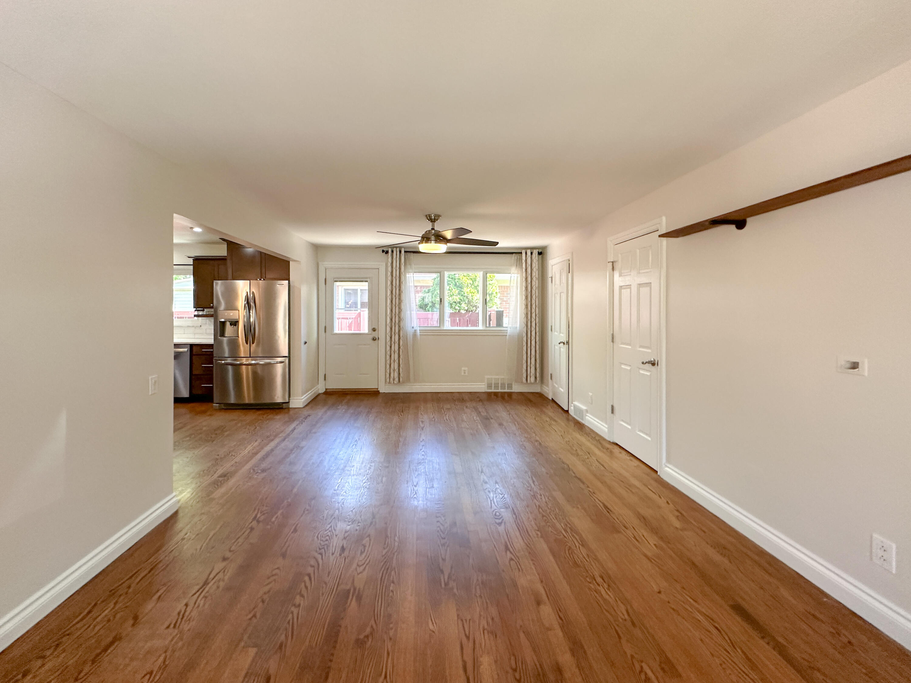 21203 River Road Grosse Pointe, MI 48236 - Photo 10 of 35 IMG_0598(1)