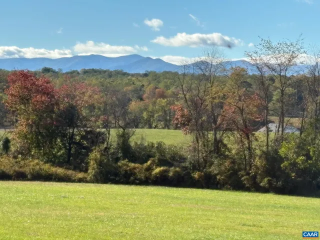 $772,200 | 5912-5928 Hoover Road West, Reva, VA 22735