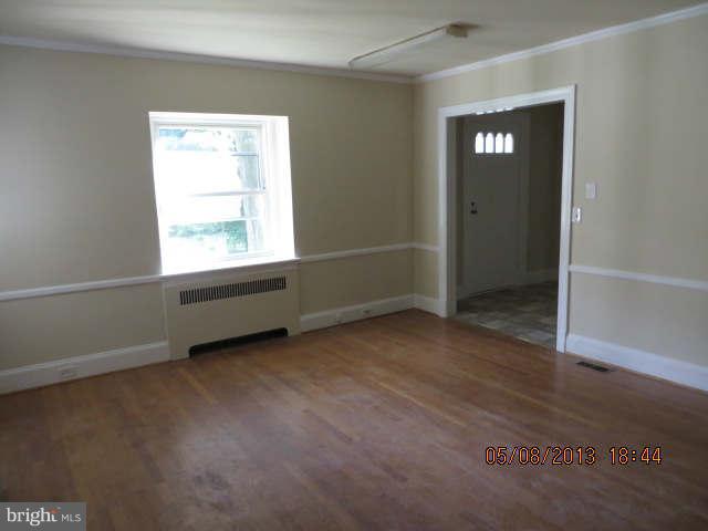 4302 Old Court Road Baltimore, MD 21208 - Photo 8 of 14 Dining Room