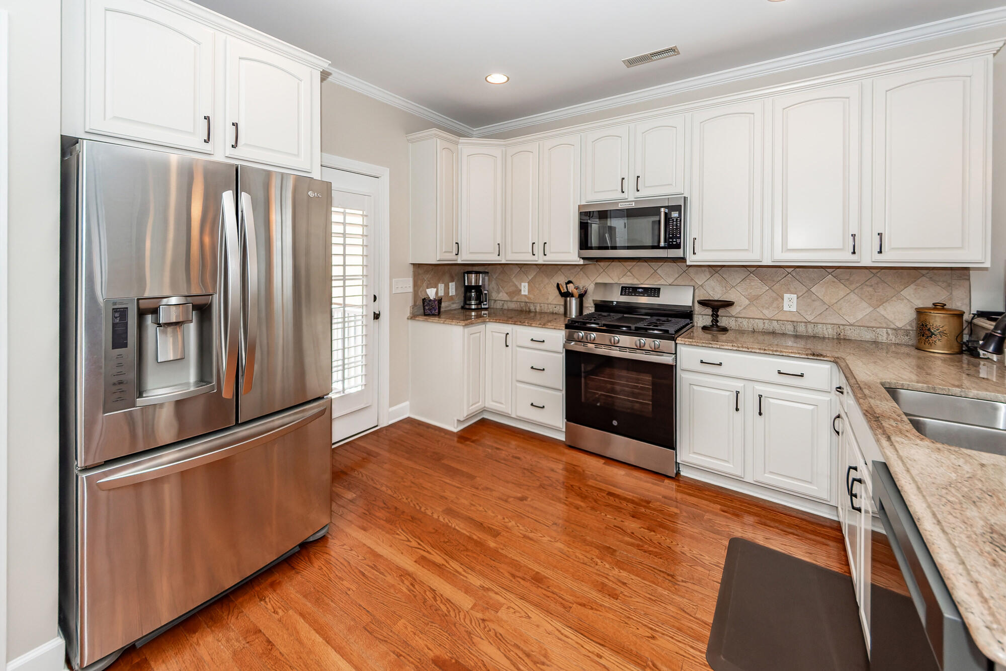 3548 Bagley Drive Mount Pleasant, SC 29466 - Photo 8 of 40 26.Bagley