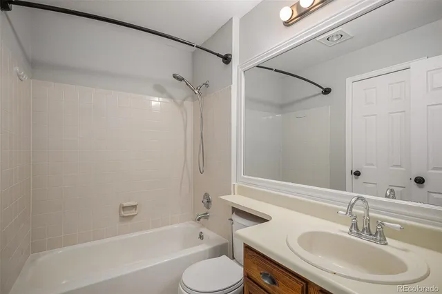 $530,887 | 5745 South Quatar Court, Centennial, CO 80015