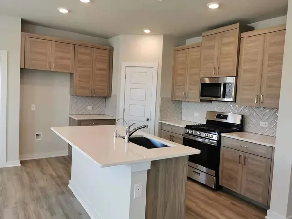 $1,950 | 118 Dedina Drive, Georgetown, TX 78626