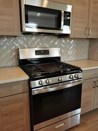 $1,950 | 118 Dedina Drive, Georgetown, TX 78626