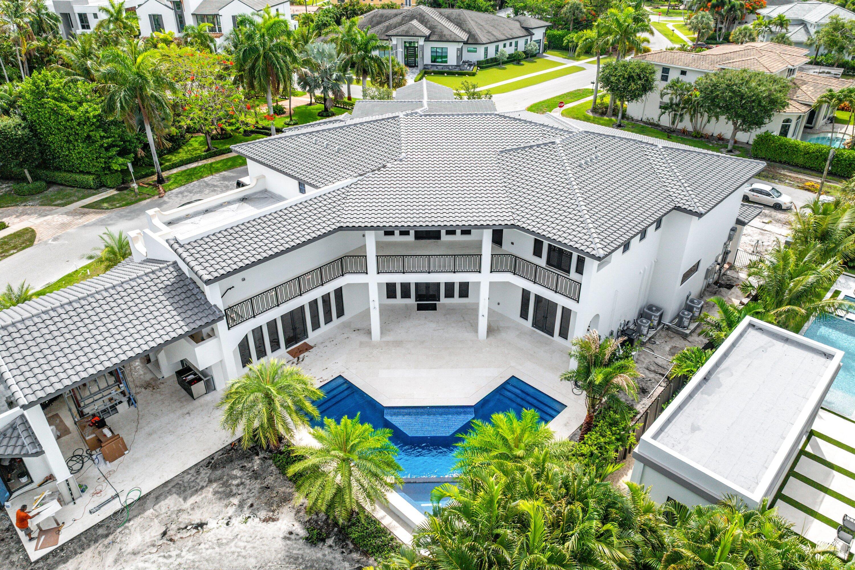 298 Northeast 8th Street Boca Raton, FL 33432 - Photo 82 of 86 an aerial view of a house with a yard