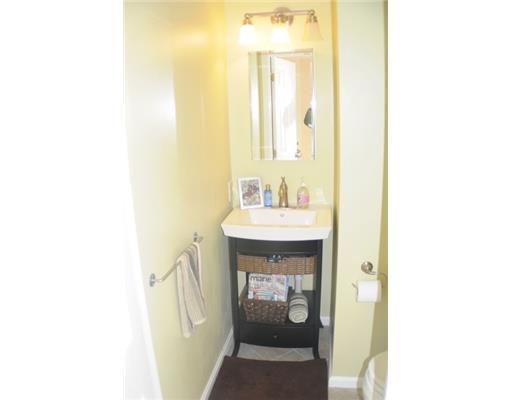 48 Garfield Street, Unit 27 Saco, ME 04072 - Photo 11 of 13 Bathroom.