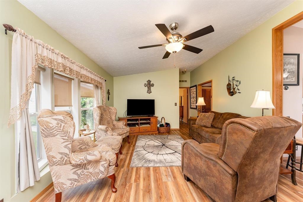 555 White Road Gladwin, MI 48624 - Photo 8 of 36