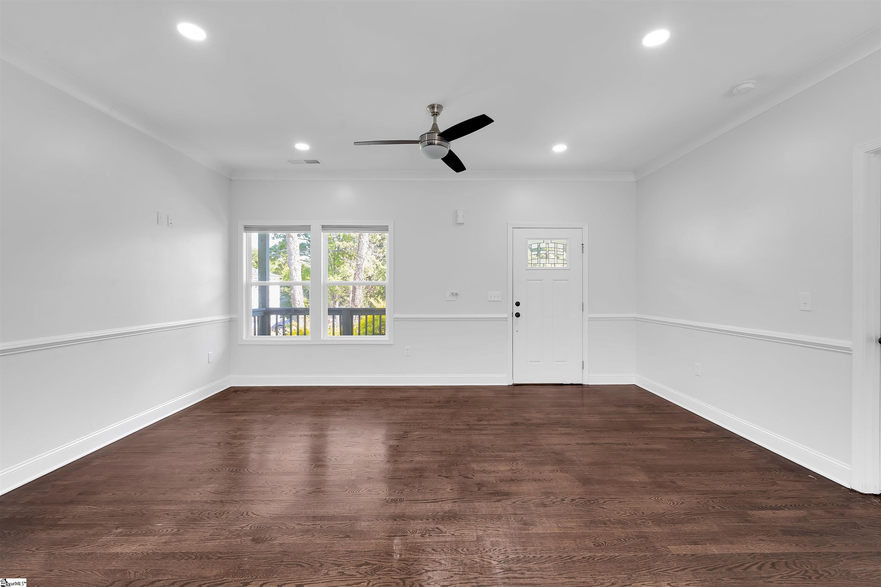 240 Stone Avenue Woodruff, SC 29388 - Photo 3 of 14