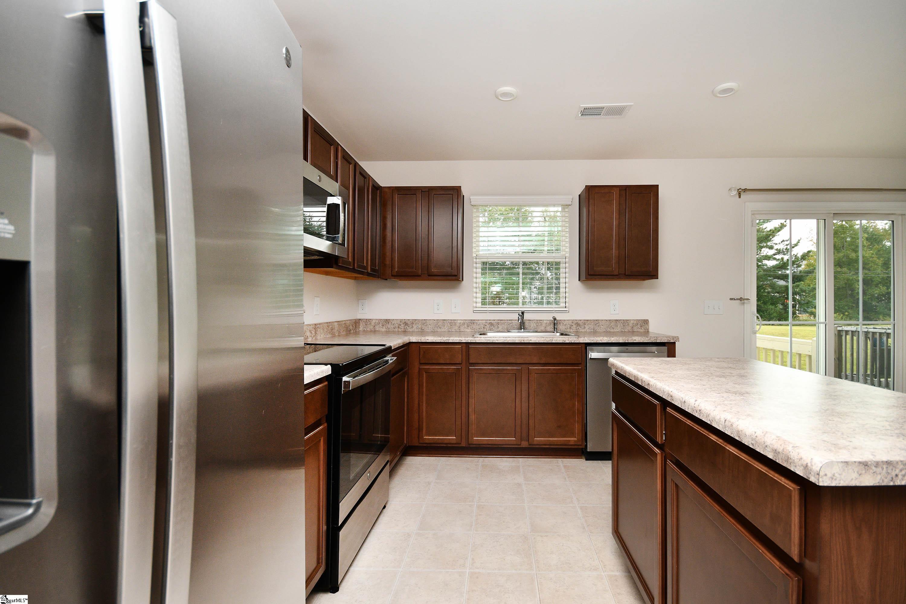 410 Brookshade Way Simpsonville, SC 29680 - Photo 11 of 32