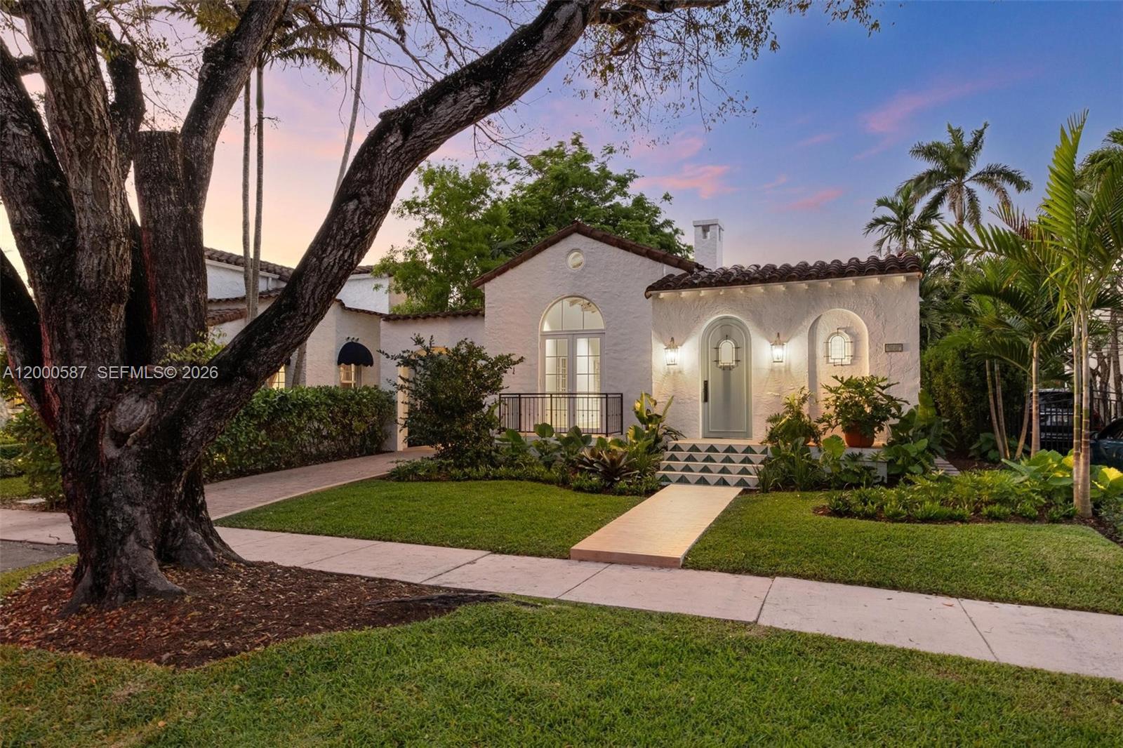 909 Roderigo Avenue Coral Gables, FL 33134 - Photo 1 of 34 Photo 1