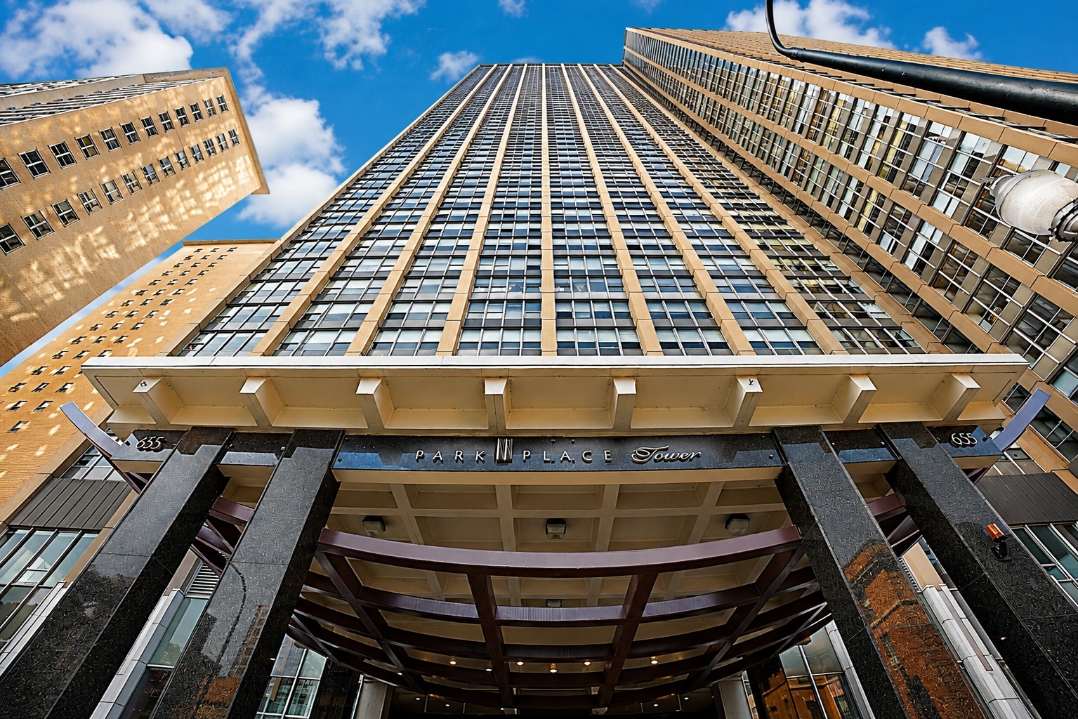 655 West Irving Park Road, Unit 4403 Chicago, IL 60613 - Photo 32 of 34 Gallery Image 32