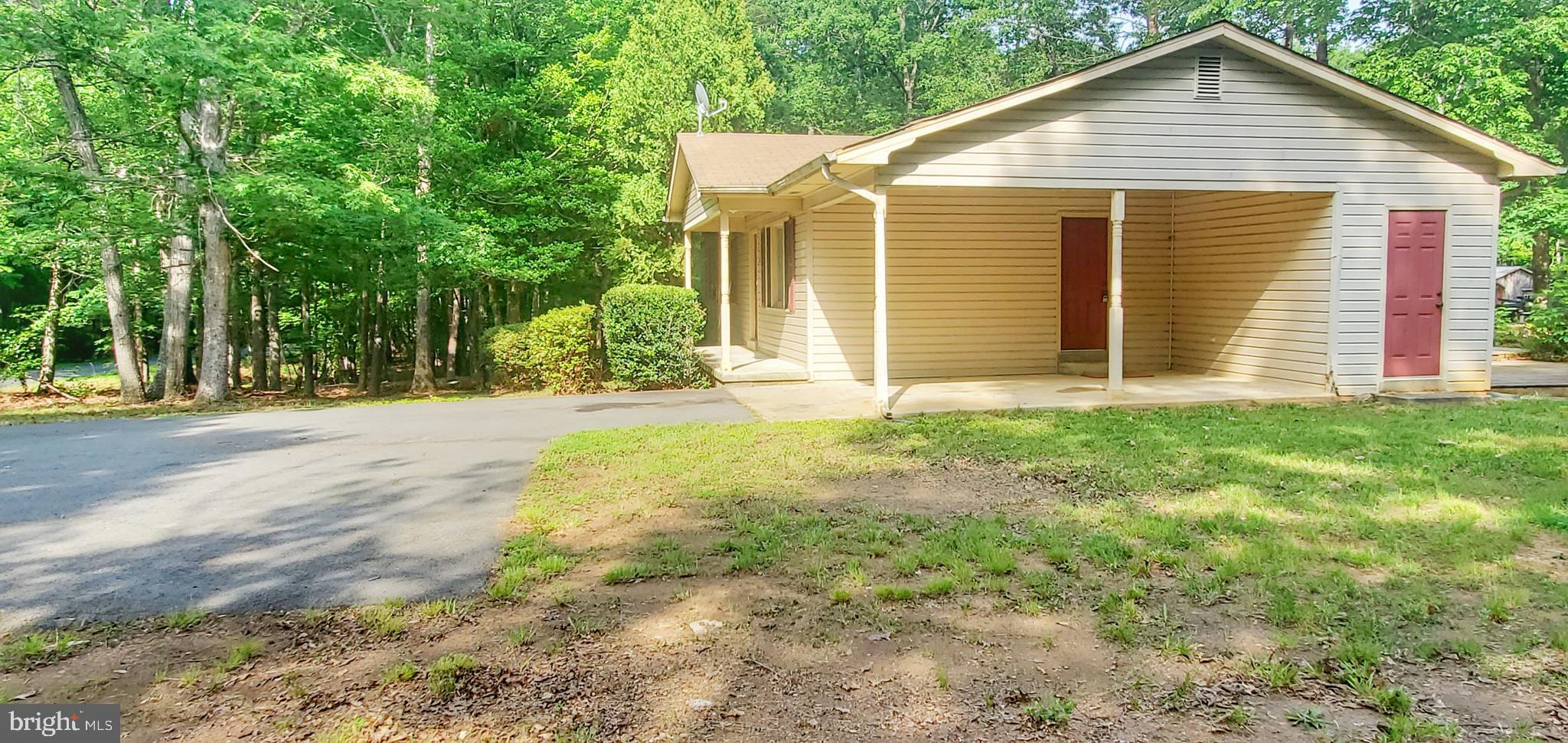 196 Mitchell Point Road Mineral, VA 23117 - Photo 3 of 18 Gallery Image 3